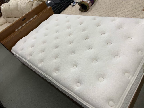 生活家具のベッド