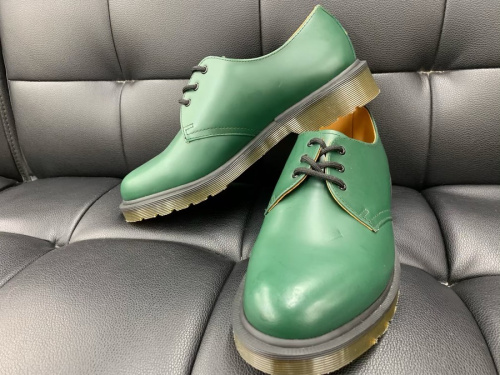 メンズファッションのドクターマーチン