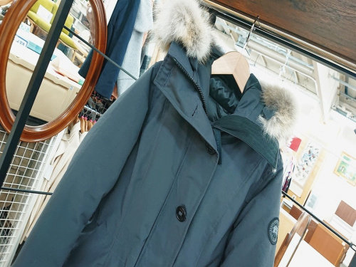 トップスのコート