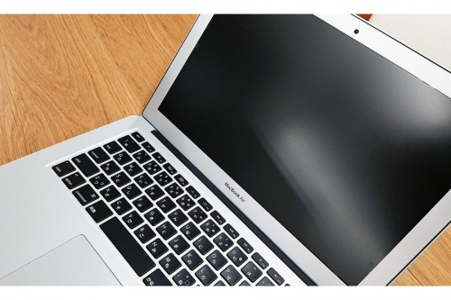 ノートパソコンのMacBook Air 2015モデル