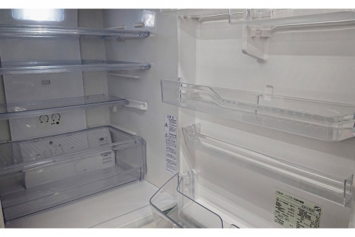 冷蔵庫の4ドア冷蔵庫
