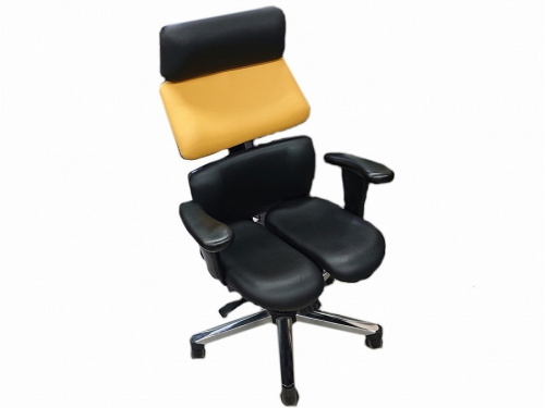 生活家具のテーブル