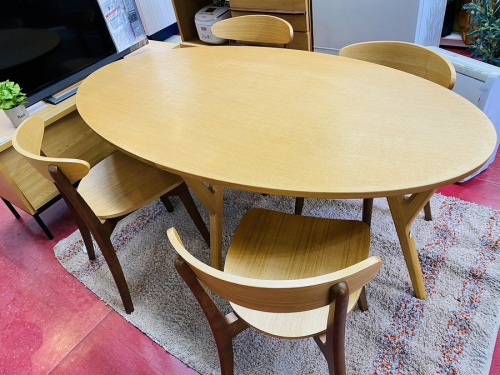 家具のダイニングセット