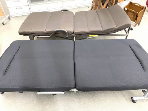 ベッドの中古家具