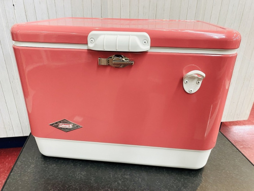 アウトドア用品のColeman