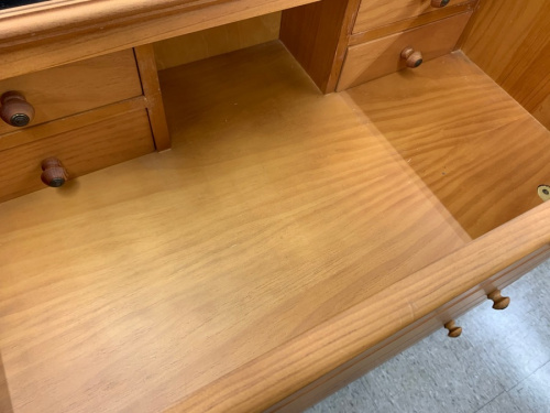 チェストのドレッサー付4段チェスト