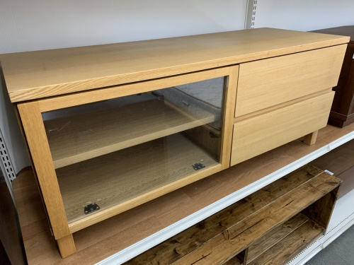 生活家具のテレビボード