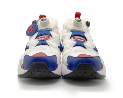 インスタポンプフューリーのREEBOK