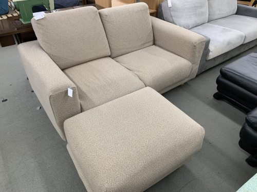 生活家具のソファ