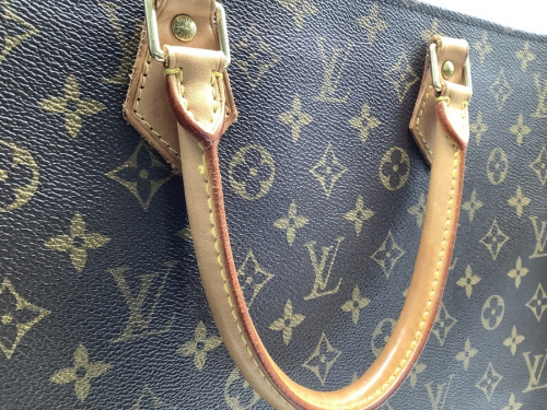 LOUIS VUITTONの秦野　平塚　小田原