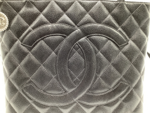 キャビアのCHANEL