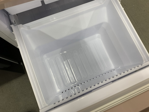 2ドア冷蔵庫のSHARP