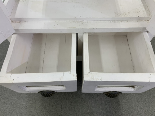 食器棚の中古家具