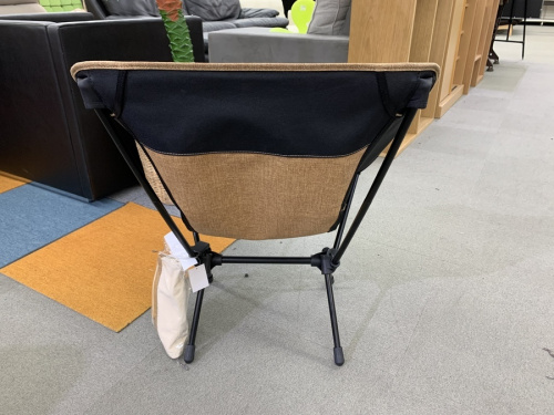 アウトドアチェアのHELINOX