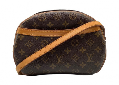 LOUIS VUITTONのCHANEL