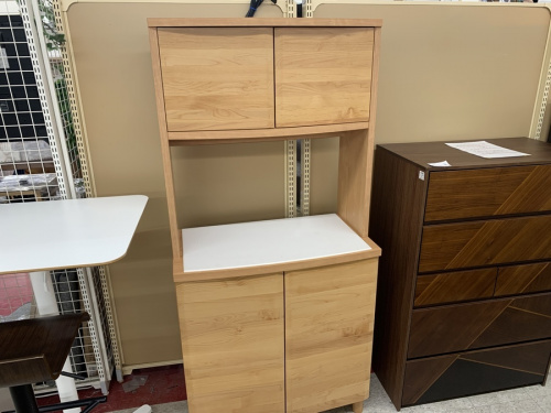 生活家具のカップボード