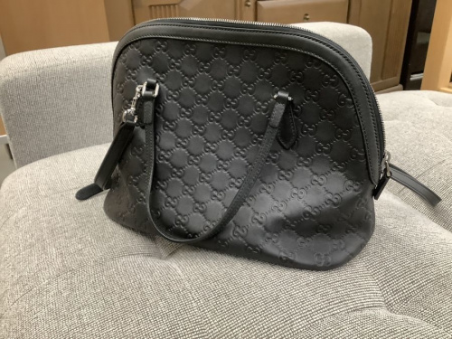 バッグ・財布のGUCCI