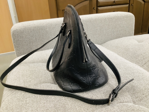 GUCCIのハンドバッグ