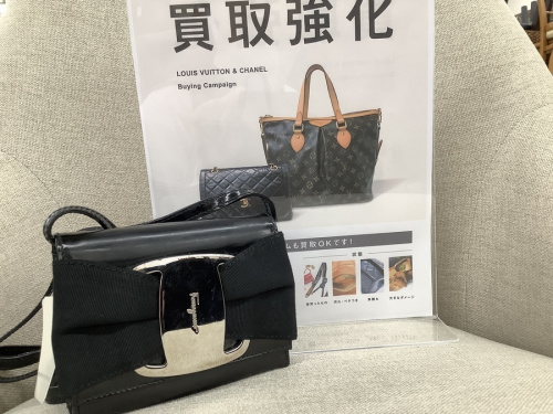バッグ・財布のバッグ