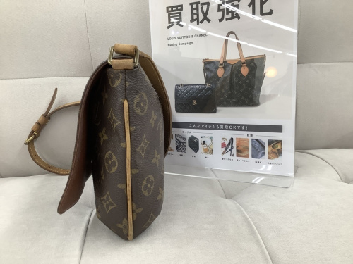 LOUIS VUITTONのトレファク秦野