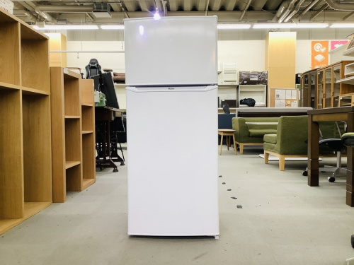 Haierの2ドア冷蔵庫