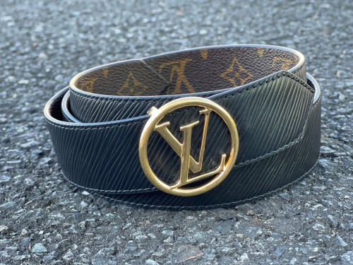 服飾小物のベルト