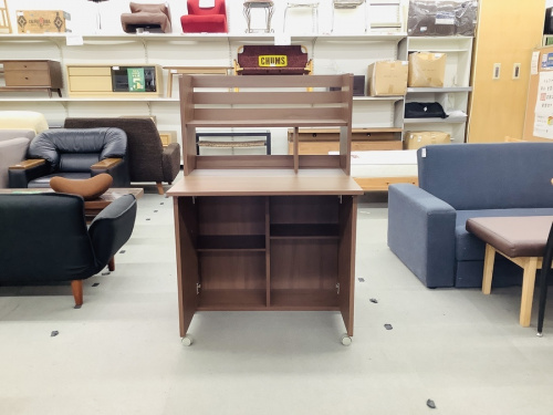 ニトリのライティングビューロー