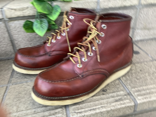 ブーツのモックトゥブーツ