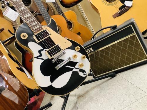 楽器のエレキギター