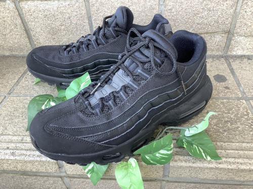 スニーカーのNIKE