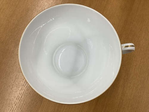 インテリア小物のビッグサイズカップ&ソーサー
