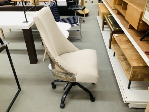 デスクチェアのASHLEY FURNITURE