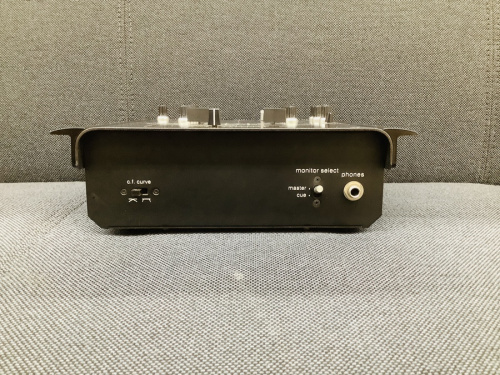 ミキシングコントローラーのVestax