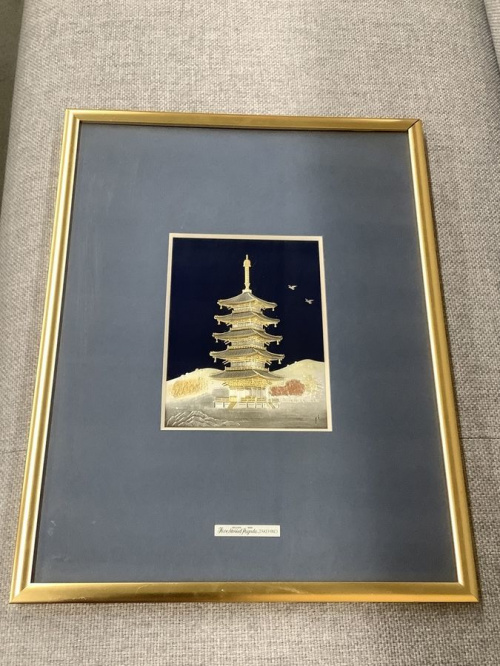 インテリア雑貨の額