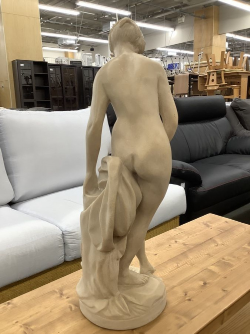 インテリア小物の西洋彫刻風オブジェ