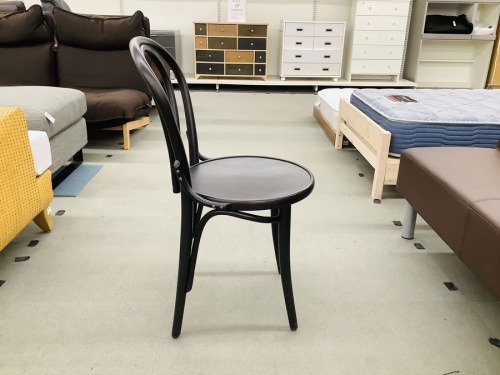 曲木チェアのTON