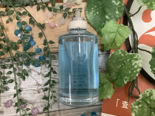 フレグランスの香水