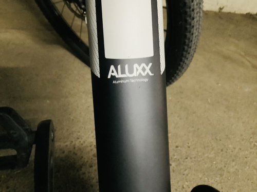 トレファク秦野