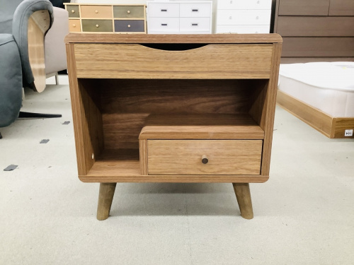 ドレッサーのコンパクトドレッサー