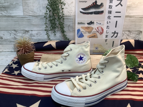 スニーカーのハイカットスニーカー