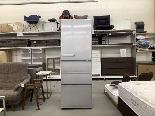 冷蔵庫の4ドア冷蔵庫