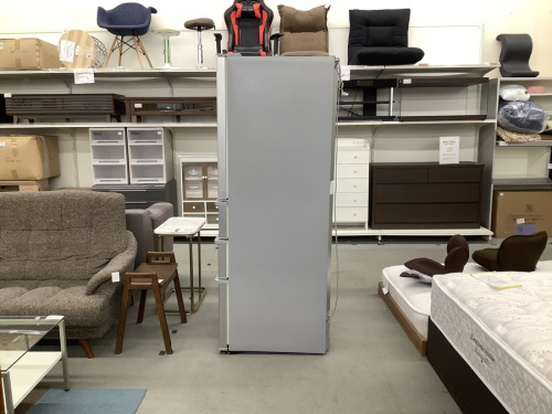 4ドア冷蔵庫のAQUA