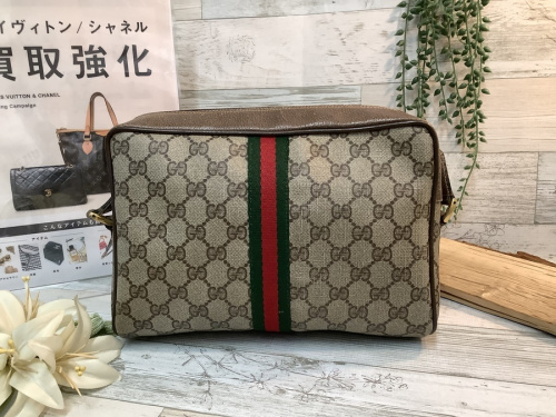 ショルダーバッグのGUCCI