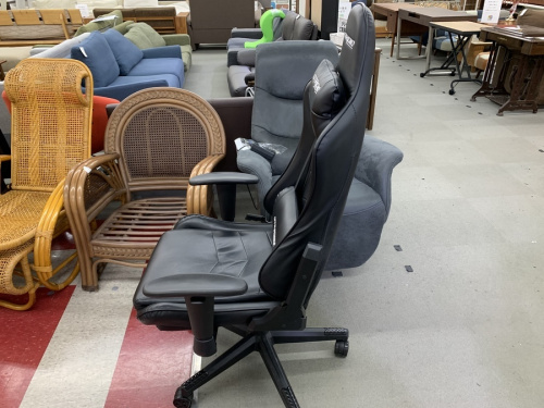 ゲーミングチェアのGTRACING