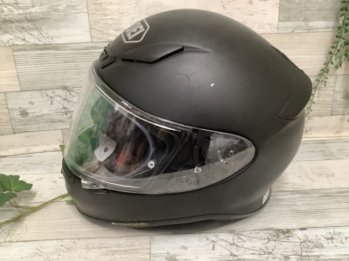 バイク用ヘルメットのSHOEI