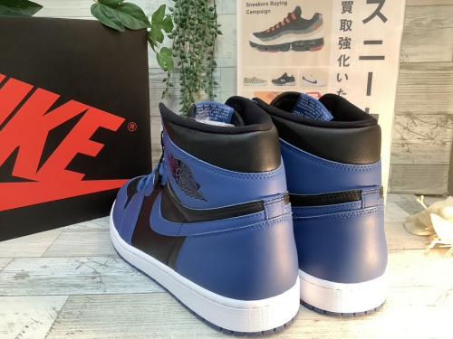 ハイカットスニーカーのNIKE