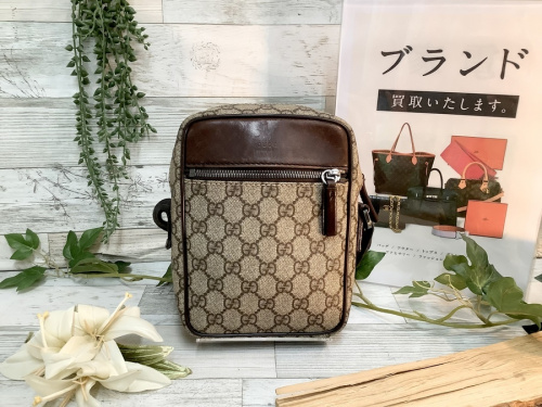 バッグ・財布のバッグ
