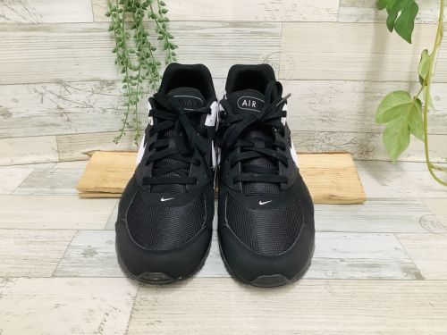 スニーカーのNIKE