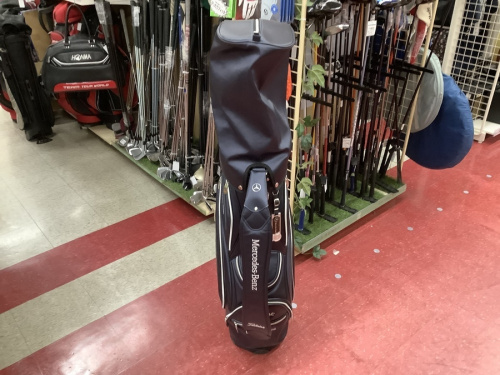 ゴルフバッグのMercedes-Benz