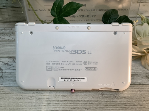 3DS LLのNintendo